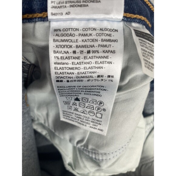 Levis Premium Jeans Wedgie Straight High Rise 31x28 Blue Dark Wash Big E NWT - Picture 6 of 10